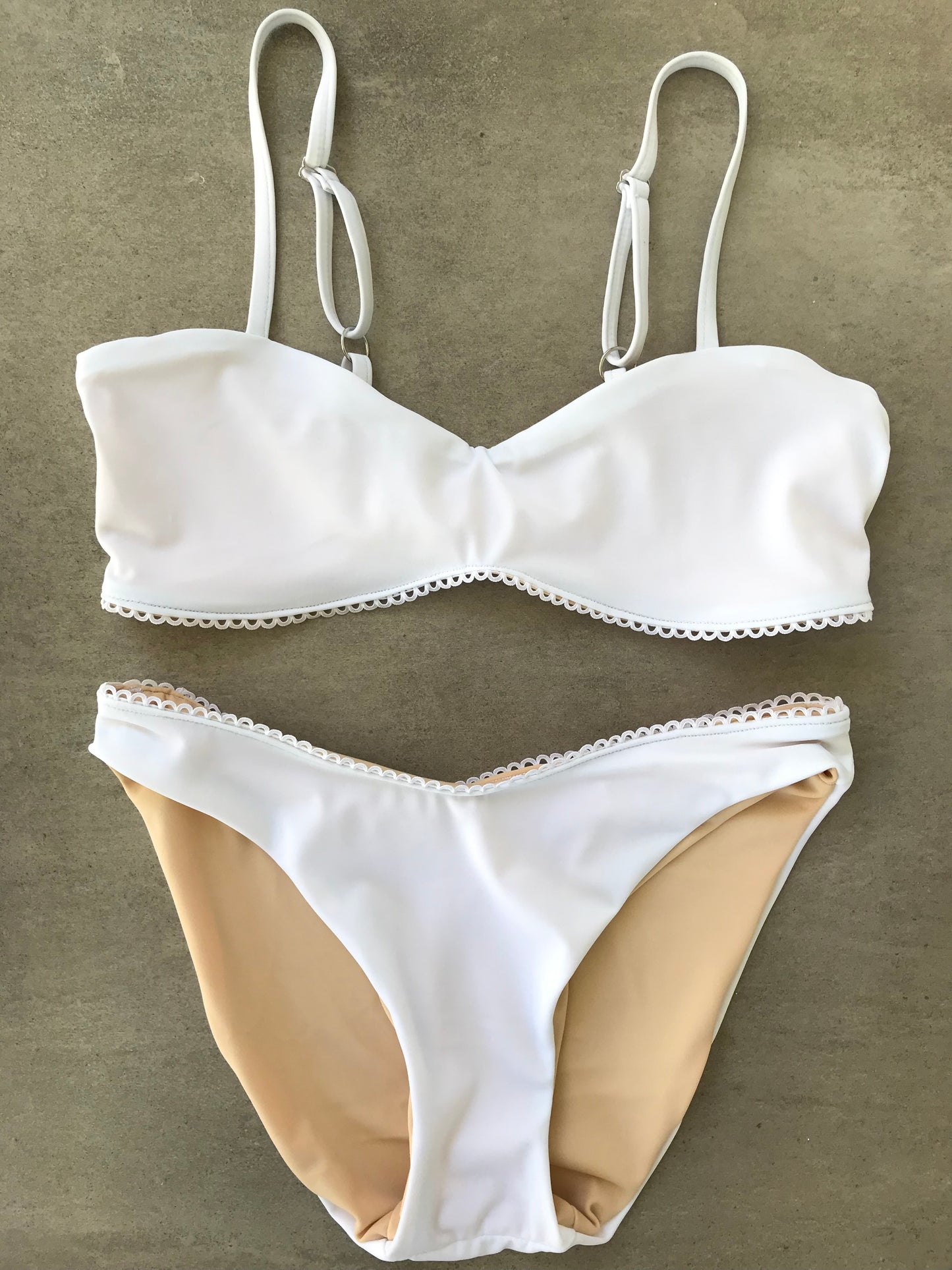 Riley bottom | White