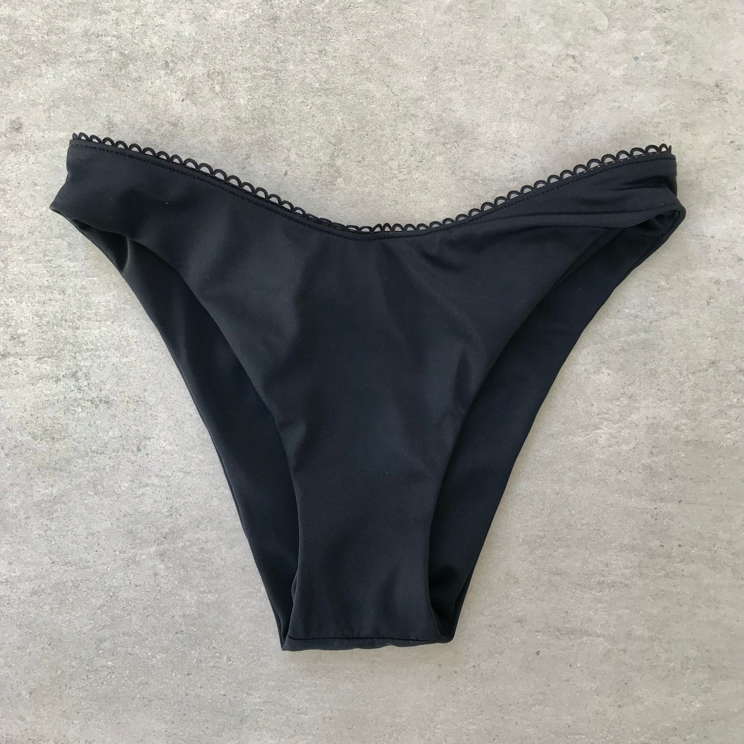 Riley bottom | Black